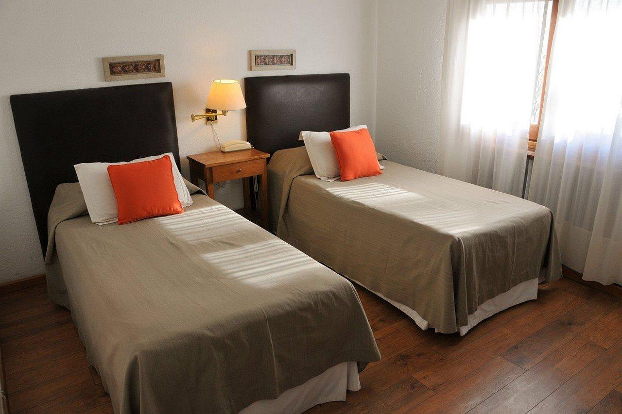 Hosteria Hostal Del Esquiador San Martin de los Andes Luaran gambar