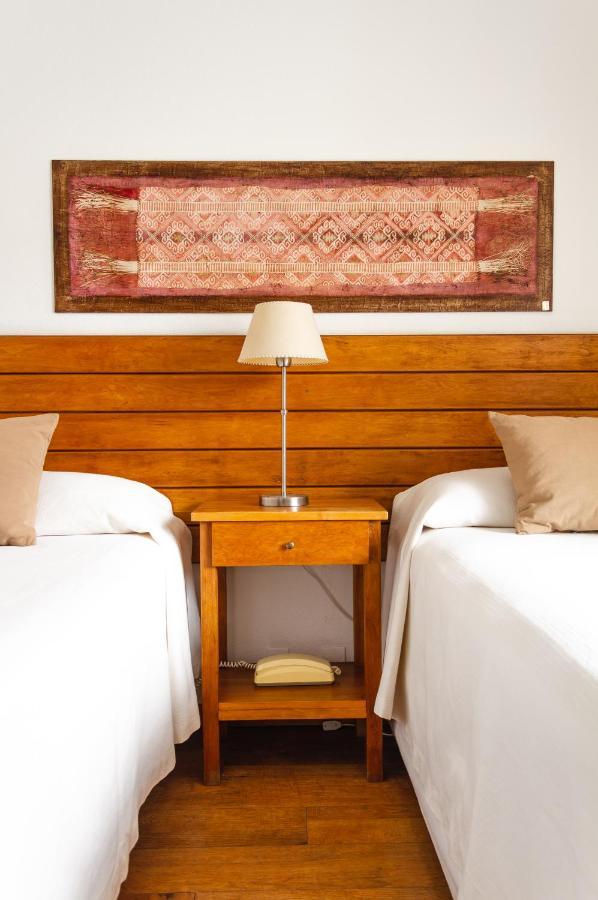 Hosteria Hostal Del Esquiador San Martin de los Andes Luaran gambar